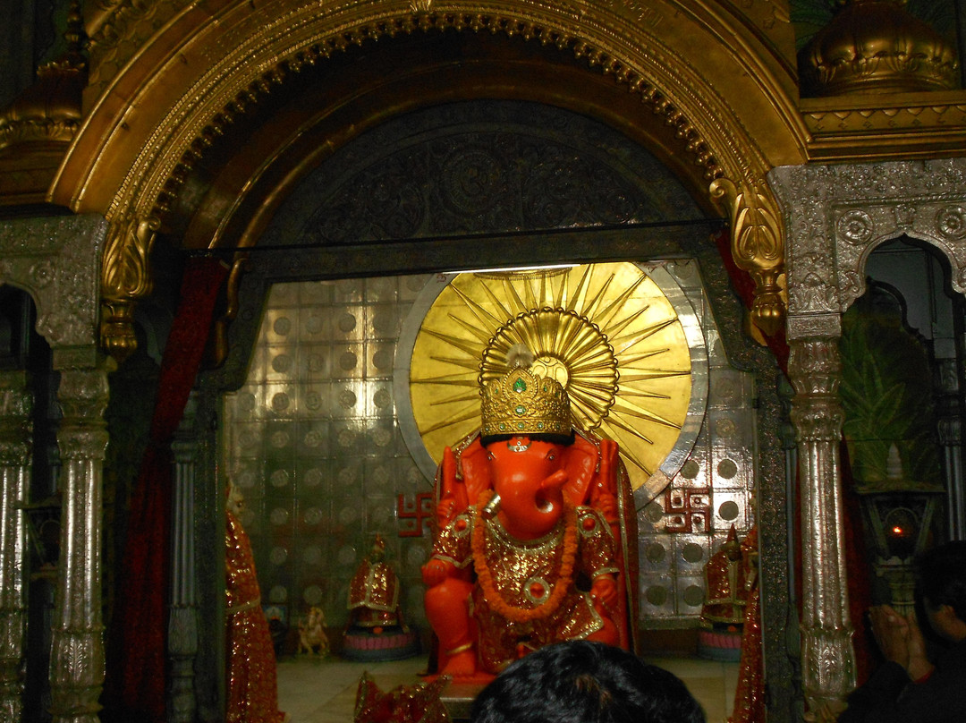 Moti Doongri-阿尔瓦必去景点