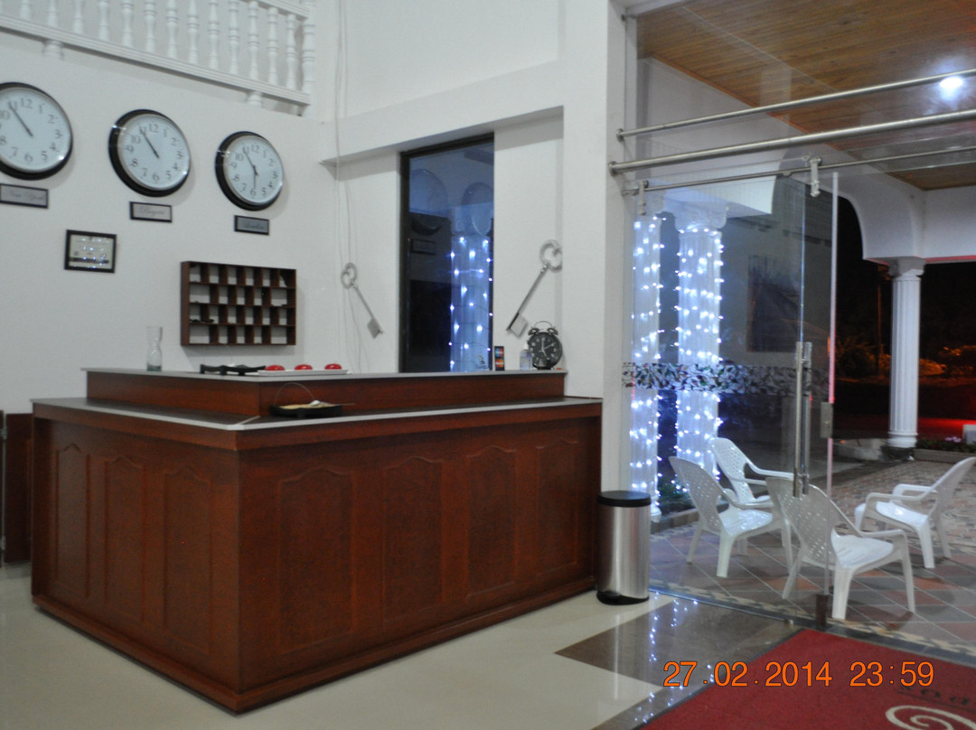 Hotel Reina Victoria主图