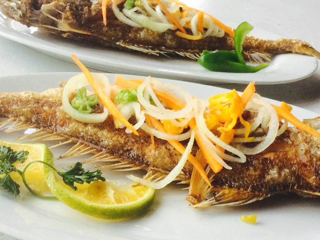 Portmore餐馆和美食-Waves Beach Restaurant & Bar