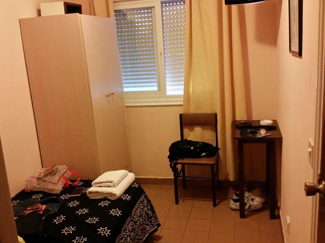 Es Castell酒店住宿-Hostal Horizonte