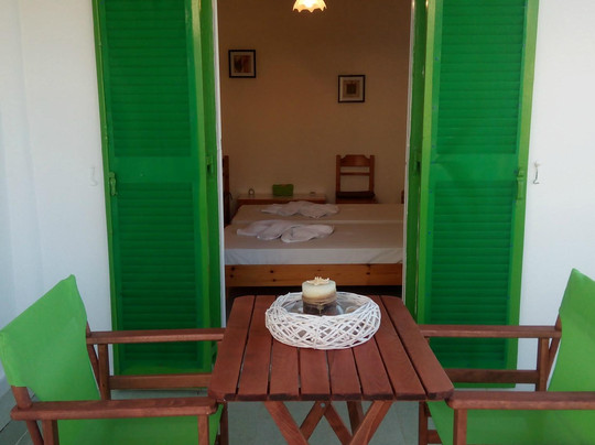 Pounta酒店住宿-Eleni's Rooms