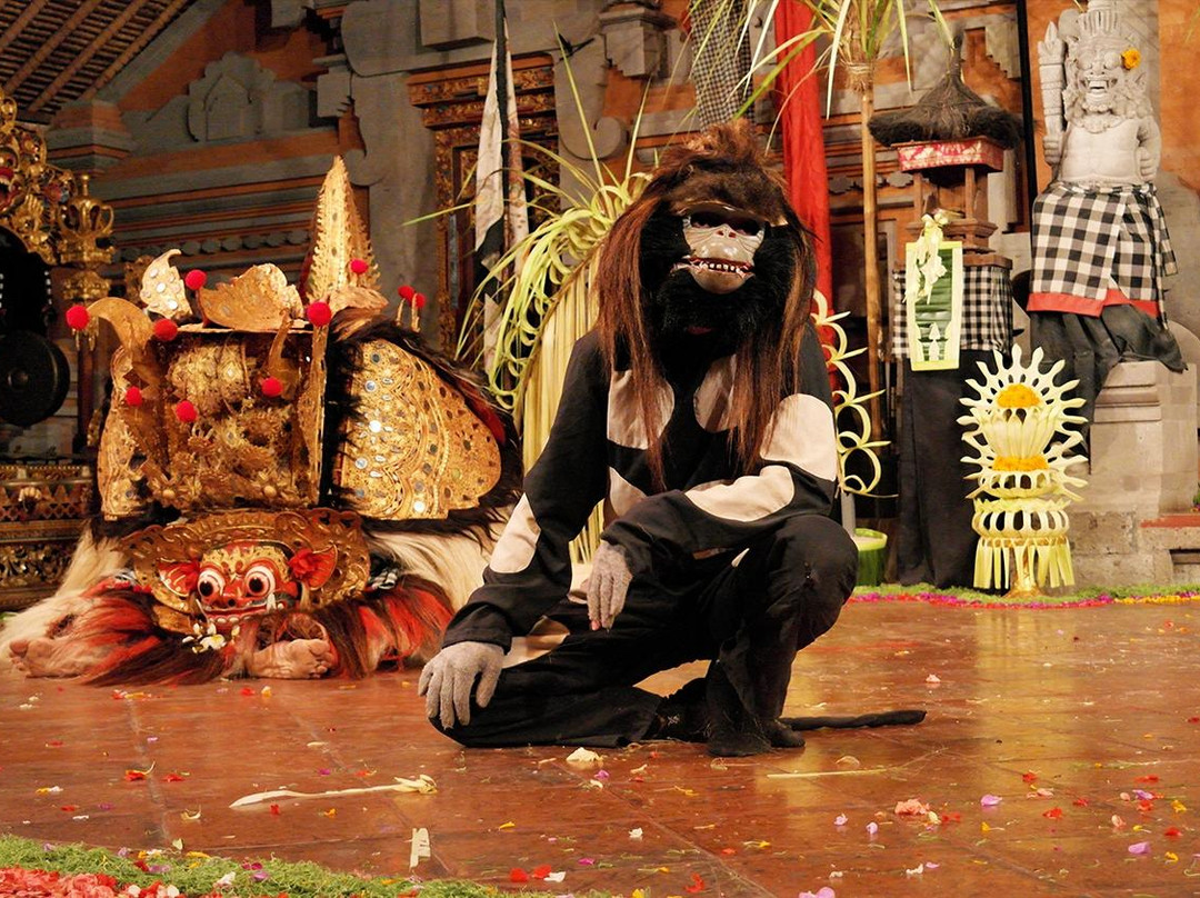 萨里-乌布必去景点