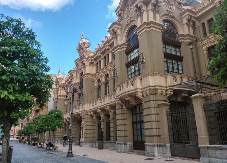 Teatro Armando Palacio Valdes-阿维莱斯必去景点