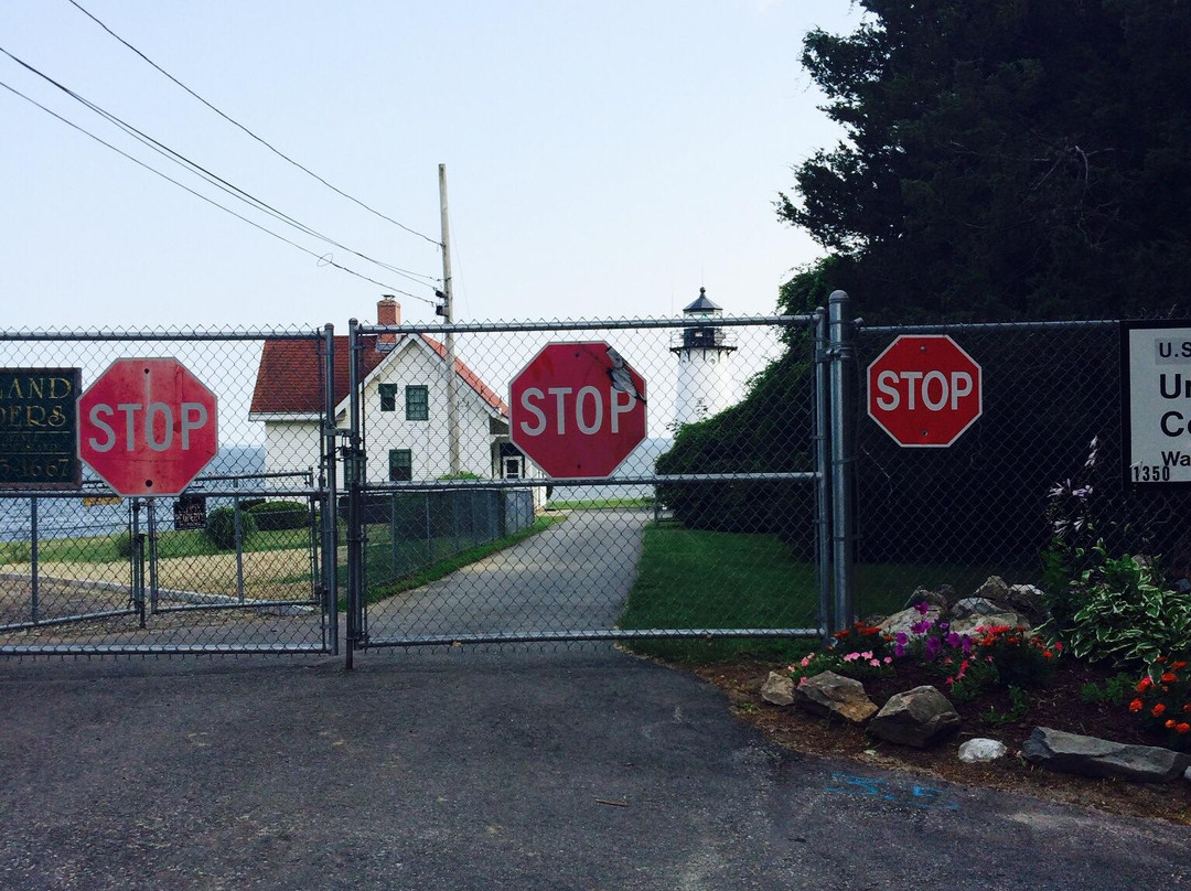 Warwick Neck Lighthouse-沃威克必去景点