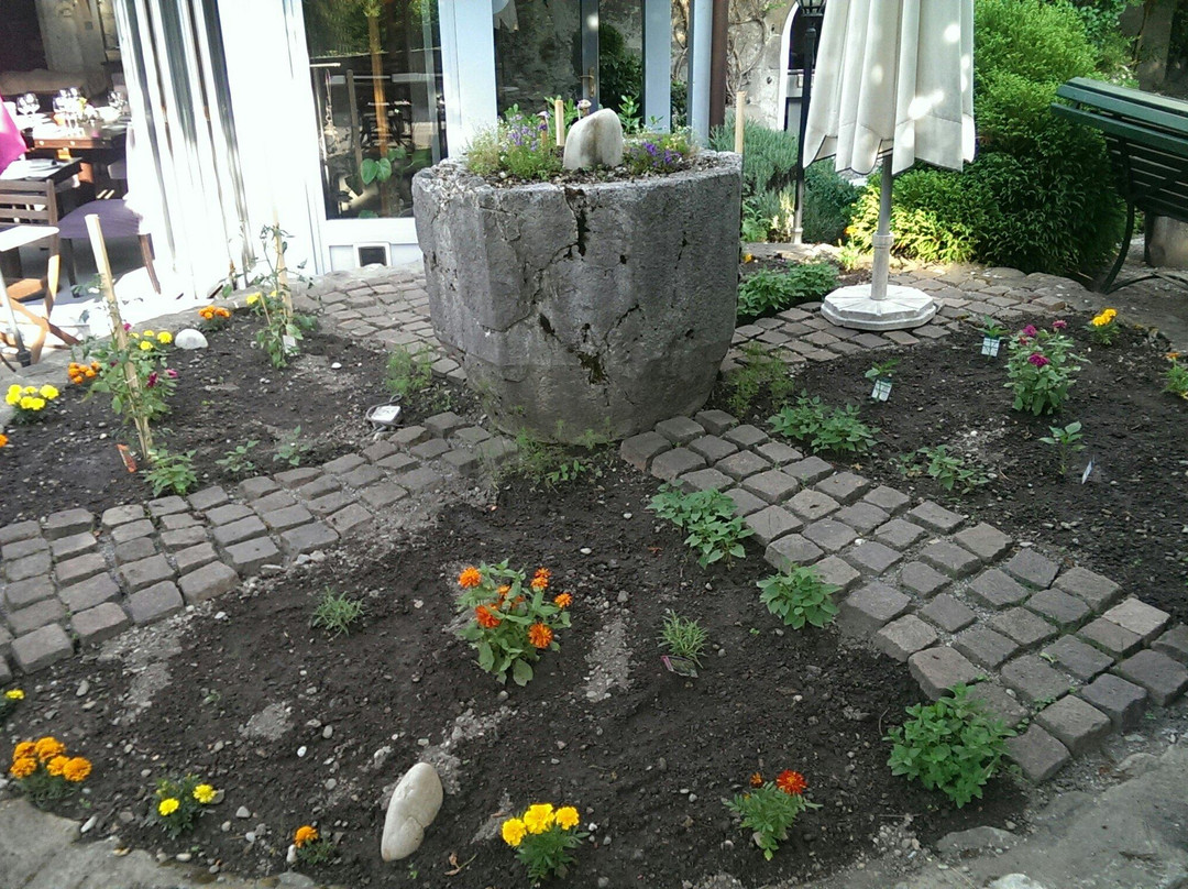 Queige餐馆和美食-La Chatelle