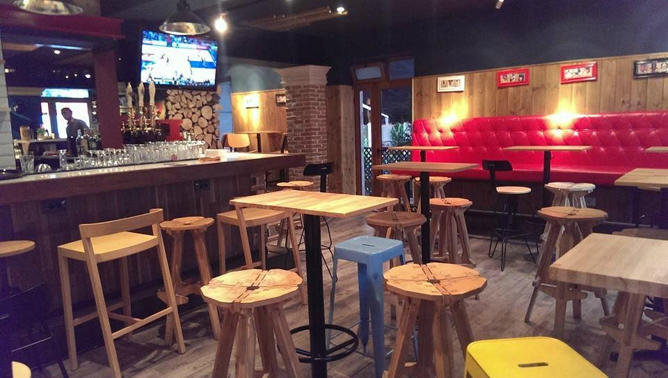 Duff Sports Bar-地拉那必去景点