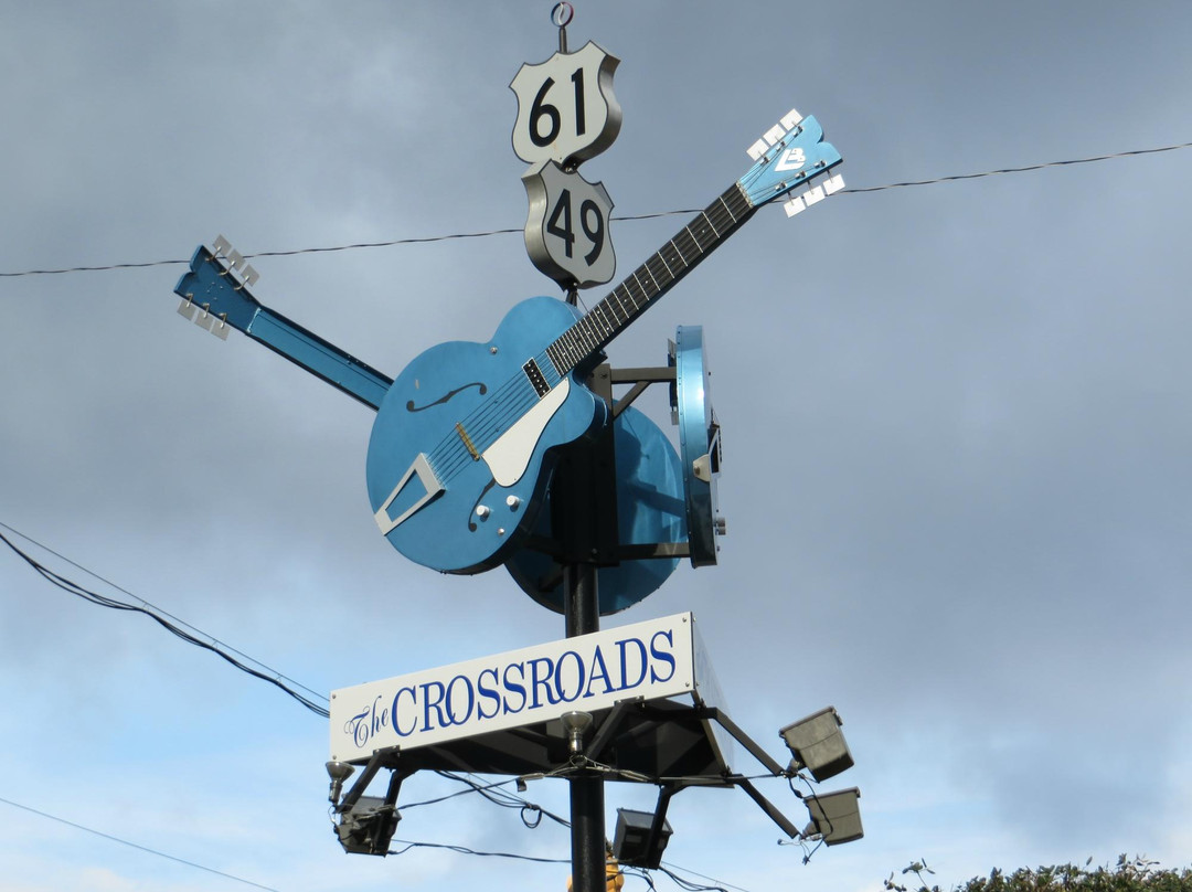 The Crossroad景点图片