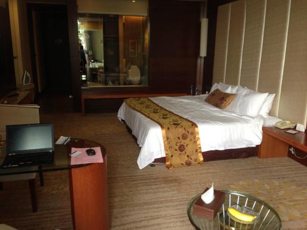 厦门北海湾惠龙万达嘉华酒店-客卧