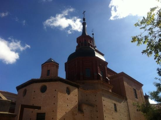 Capilla de las Santas Formas-阿尔卡拉-德-哈纳雷斯必去景点