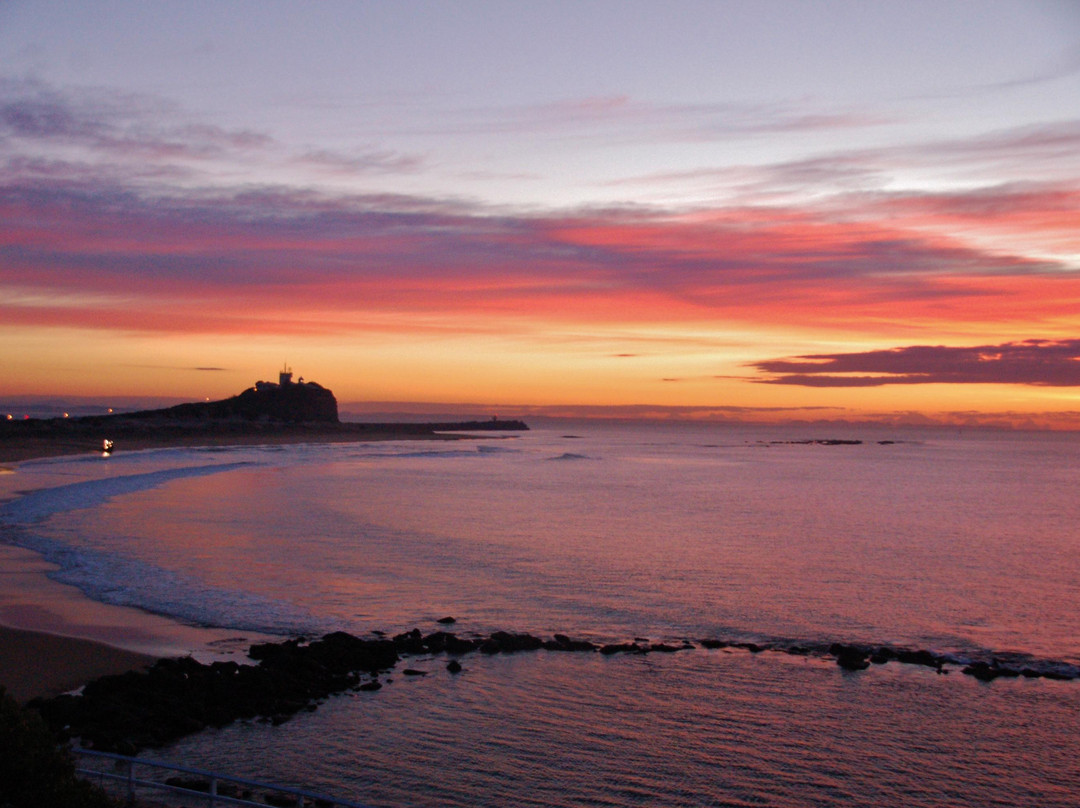 Nobbys Beach-纽卡斯尔必去景点
