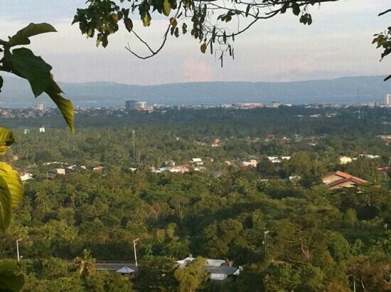 Outland Adventure-达沃必去景点