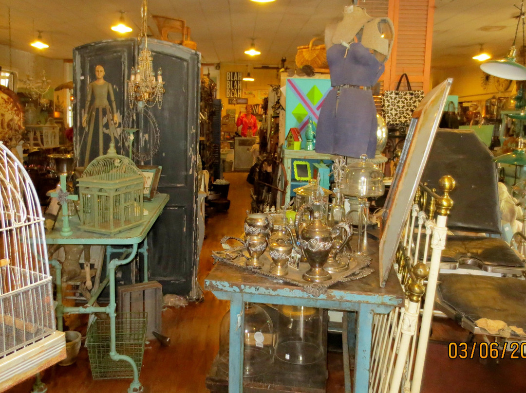 Pandora's Box Antiques-Frankston必去景点