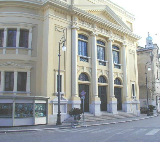 Teatro Giuseppe Verdi-San Severo必去景点