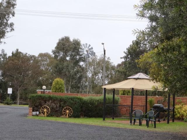 阿尔法汽车旅馆主图