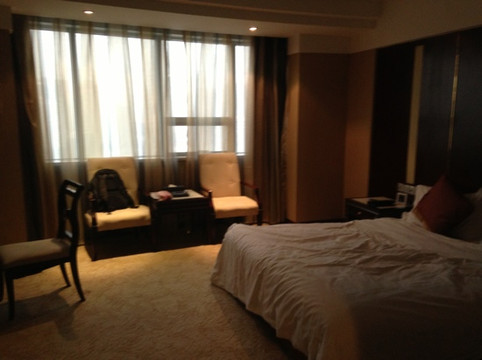 弘毅大酒店主图