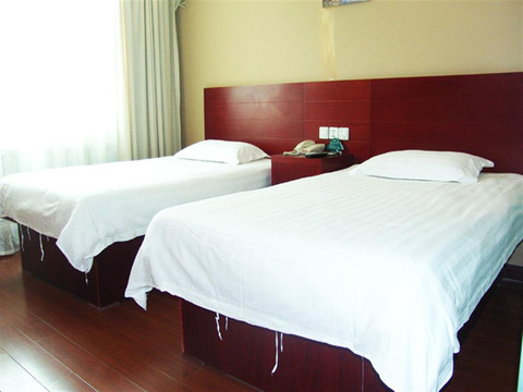 格林豪泰(天津天泰路地铁站天津之眼店)主图