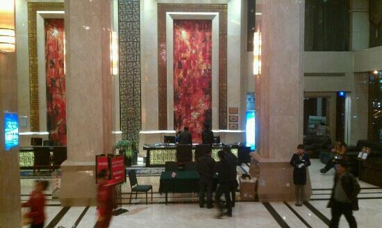 颐景国际酒店主图