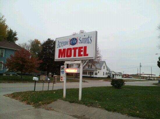 Avenue of the Saints Motel-浴室