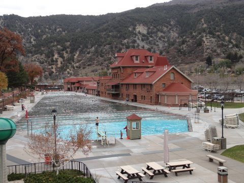 Glenwood Hot Springs Pool-格伦伍德温泉必去景点