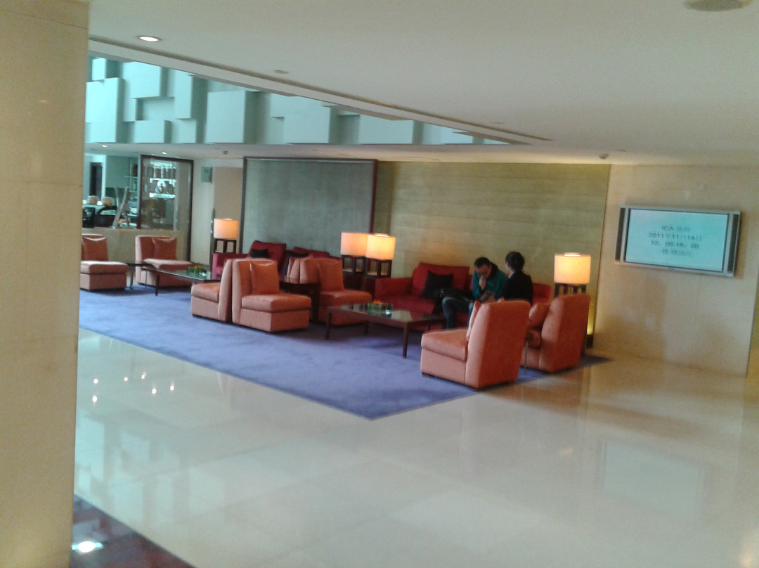 上海古井假日酒店主图