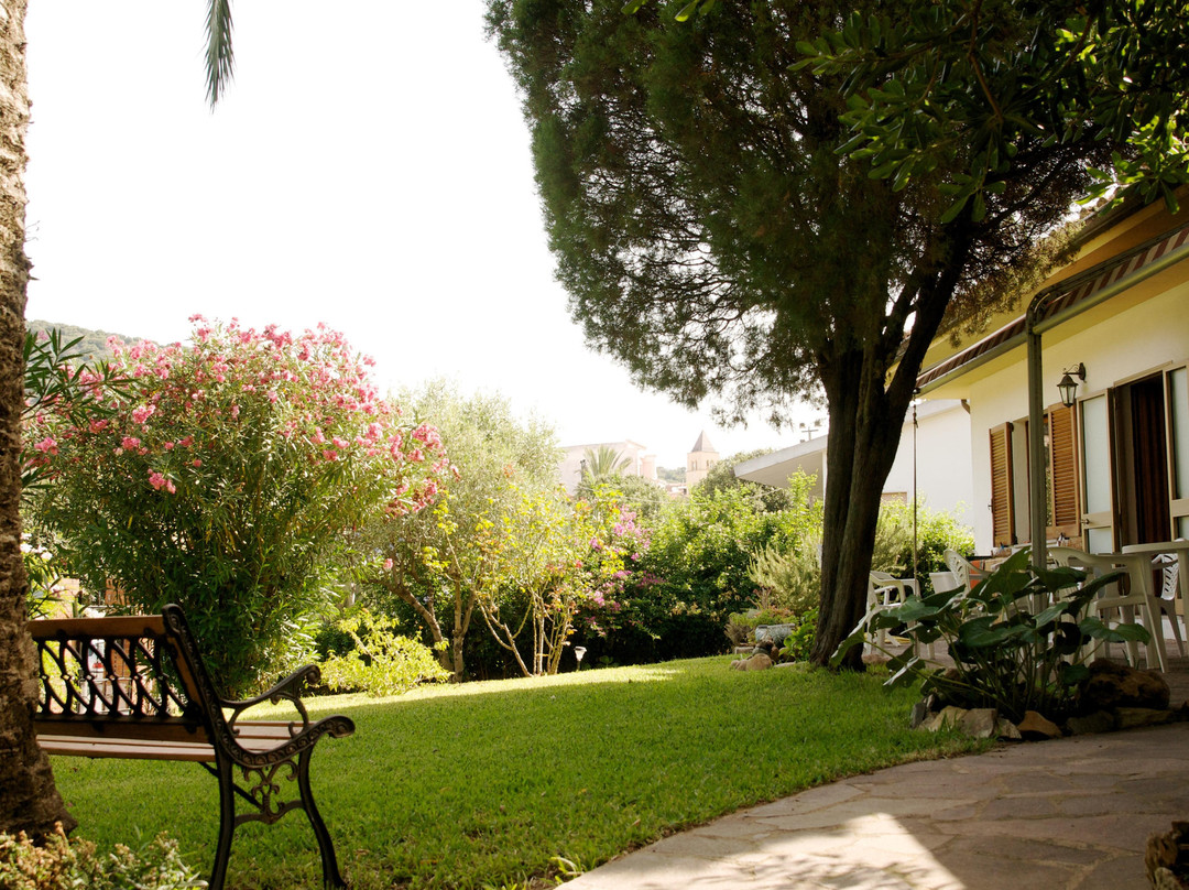 Teulada酒店住宿-B&B Villa Ines