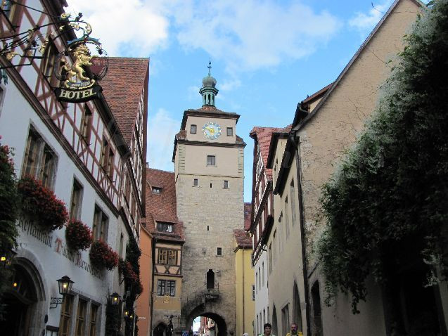 Markusturm and Buttelhaus景点图片