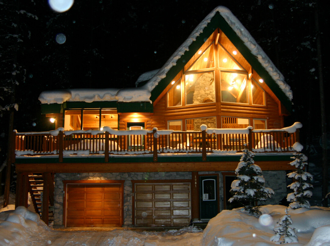 Wayward Chalet