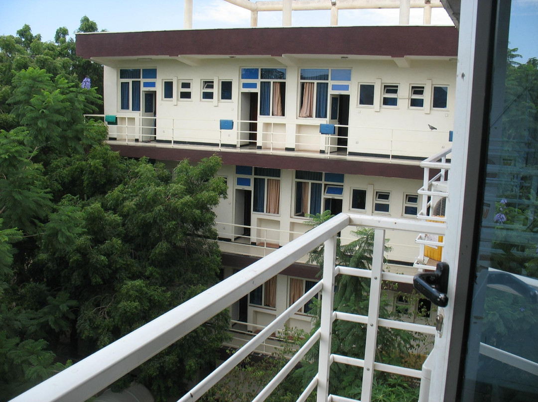 Blue Bird Hotel