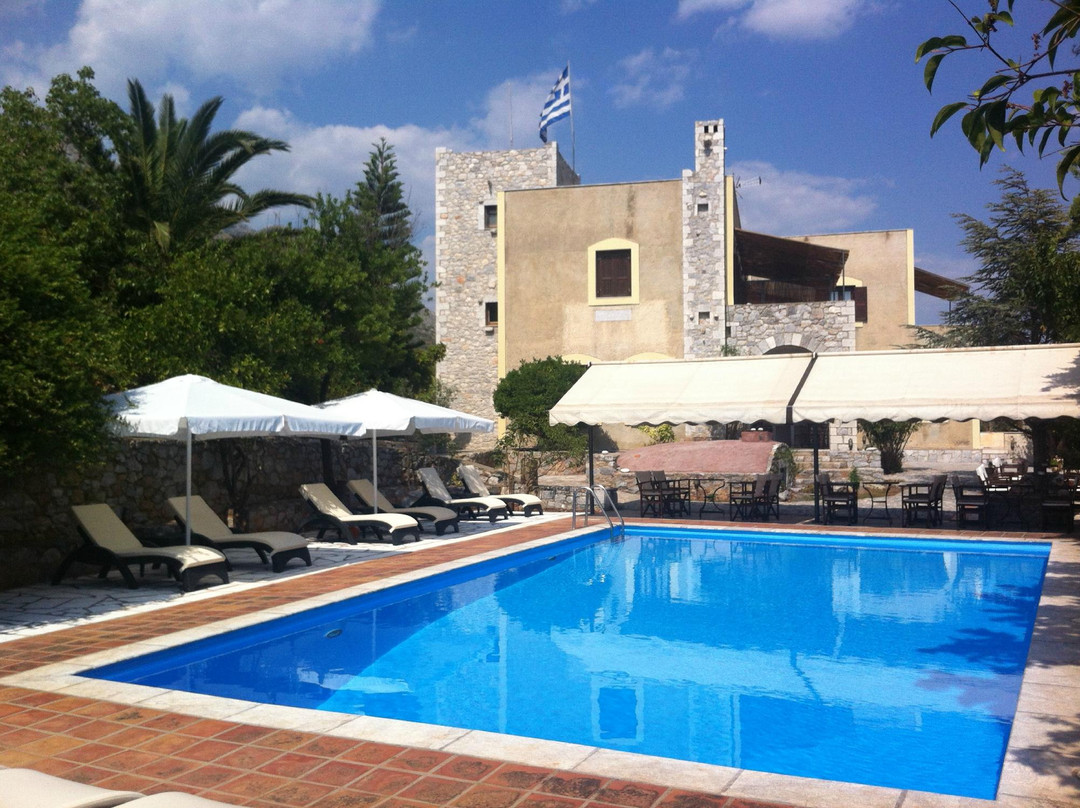 Alevras Guesthouse