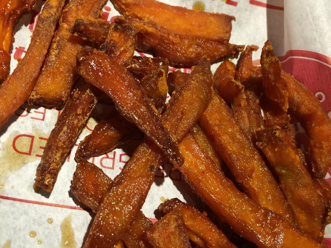 Red Robin Gourmet Burgers And Brews