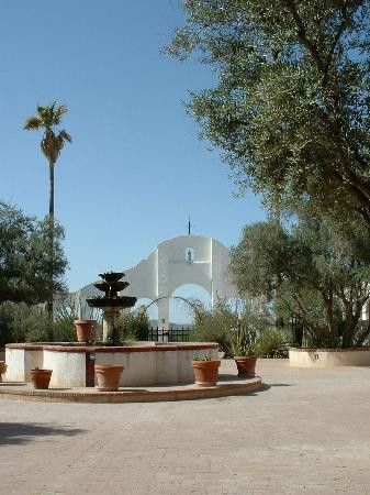Mission San Xavier del Bac-图森必去景点