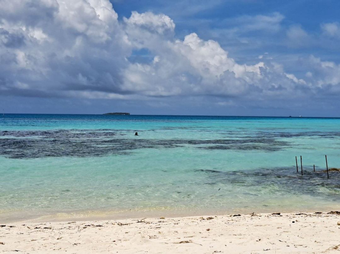 Crown Beach Hotel Maldives主图