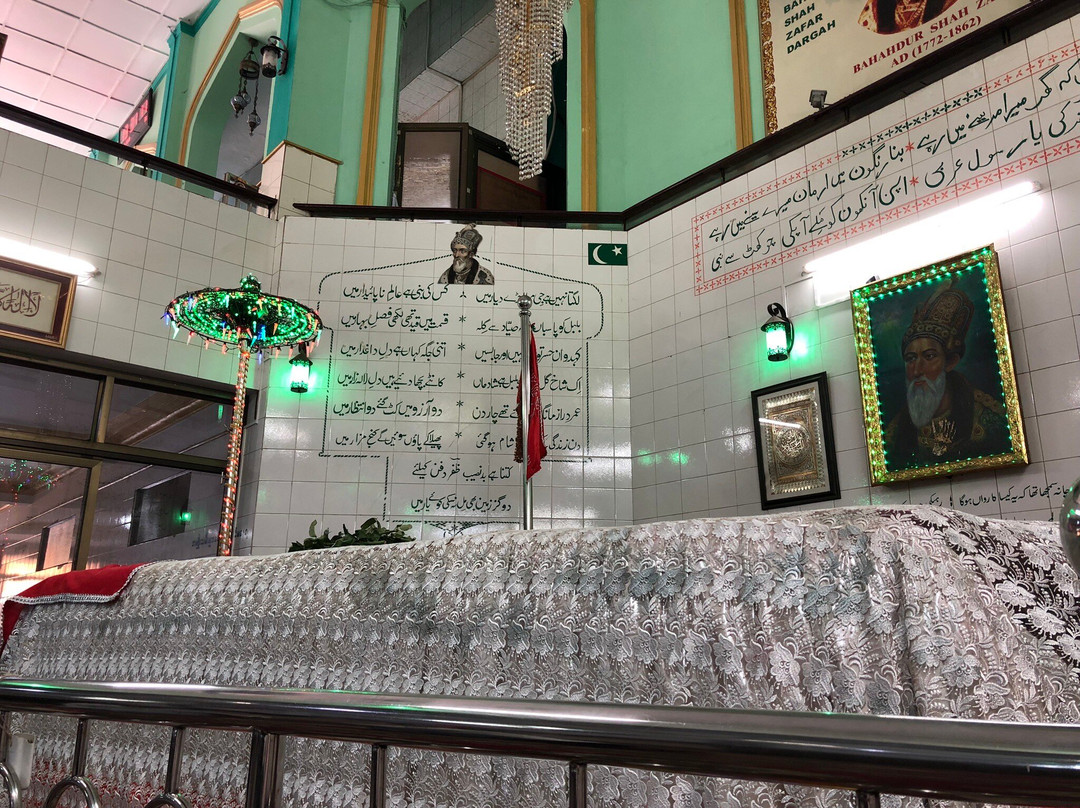 Tomb of Bahadur Shah Zafar-仰光必去景点