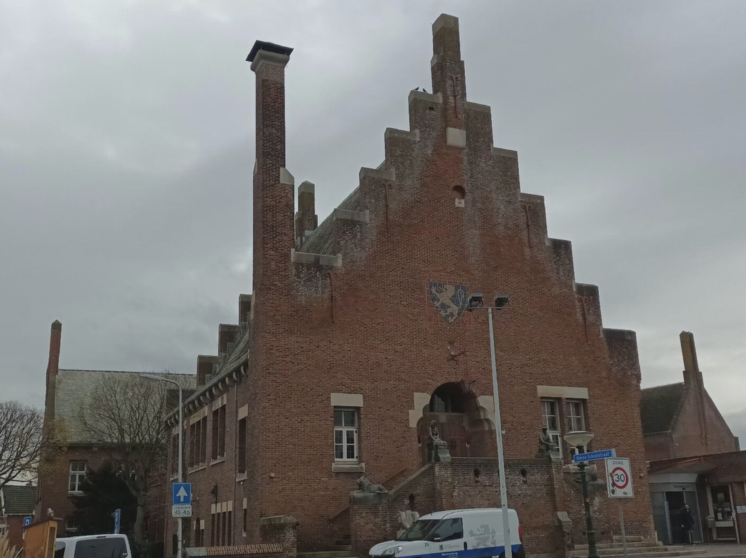 Gemeentehuis Noordwijkerhout-诺德韦克豪特必去景点