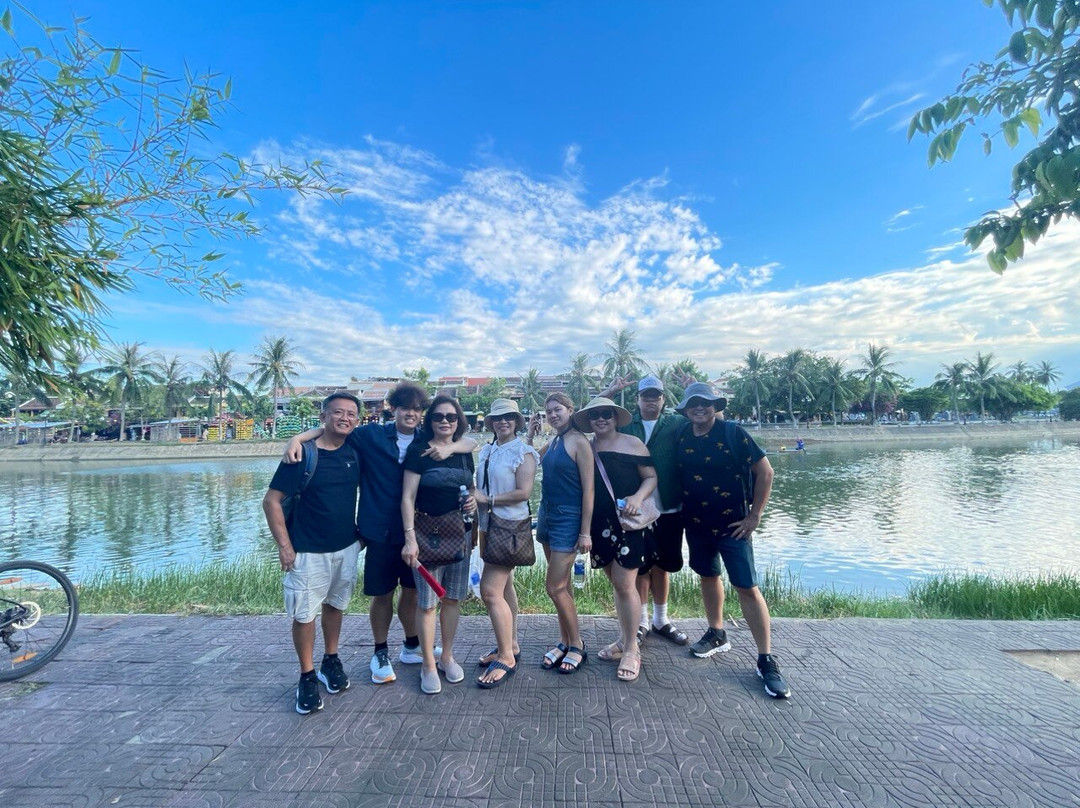 Happy Holiday Private Tours-岘港必去景点