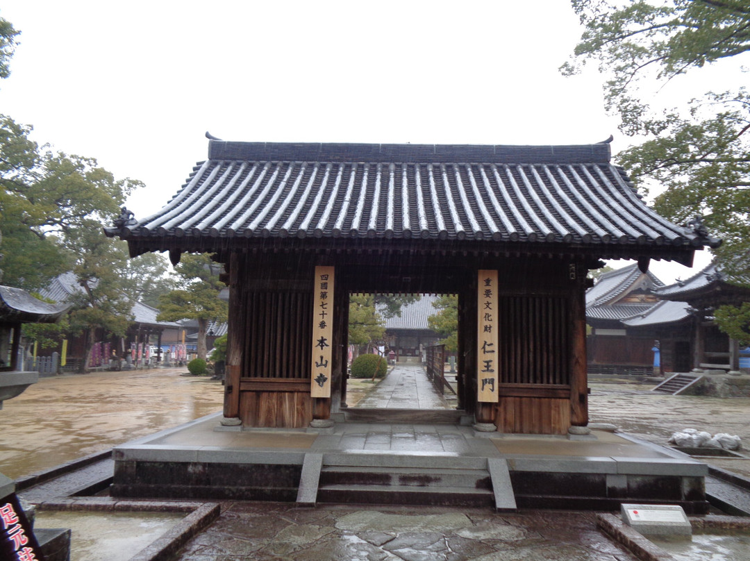 Motoyamaji temple景点图片
