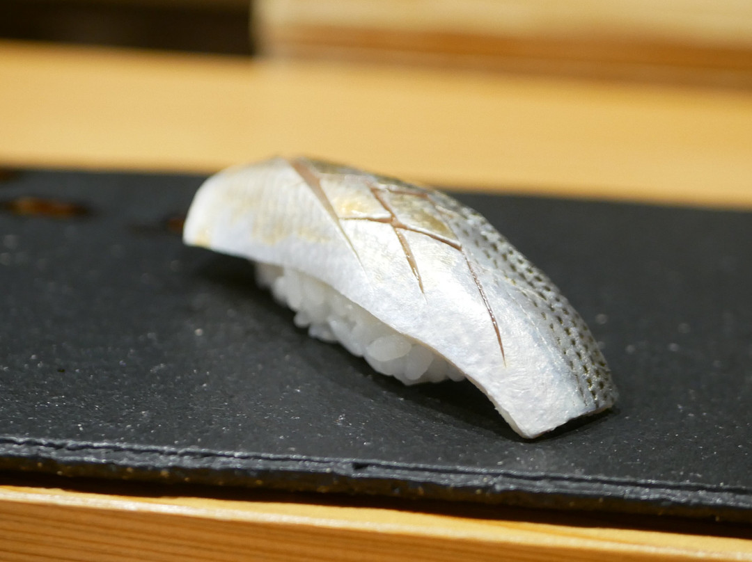 鮨うえ岡