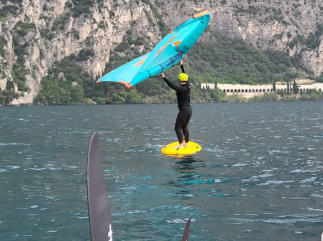 Reunion Kite Academy-Campione del Garda必去景点