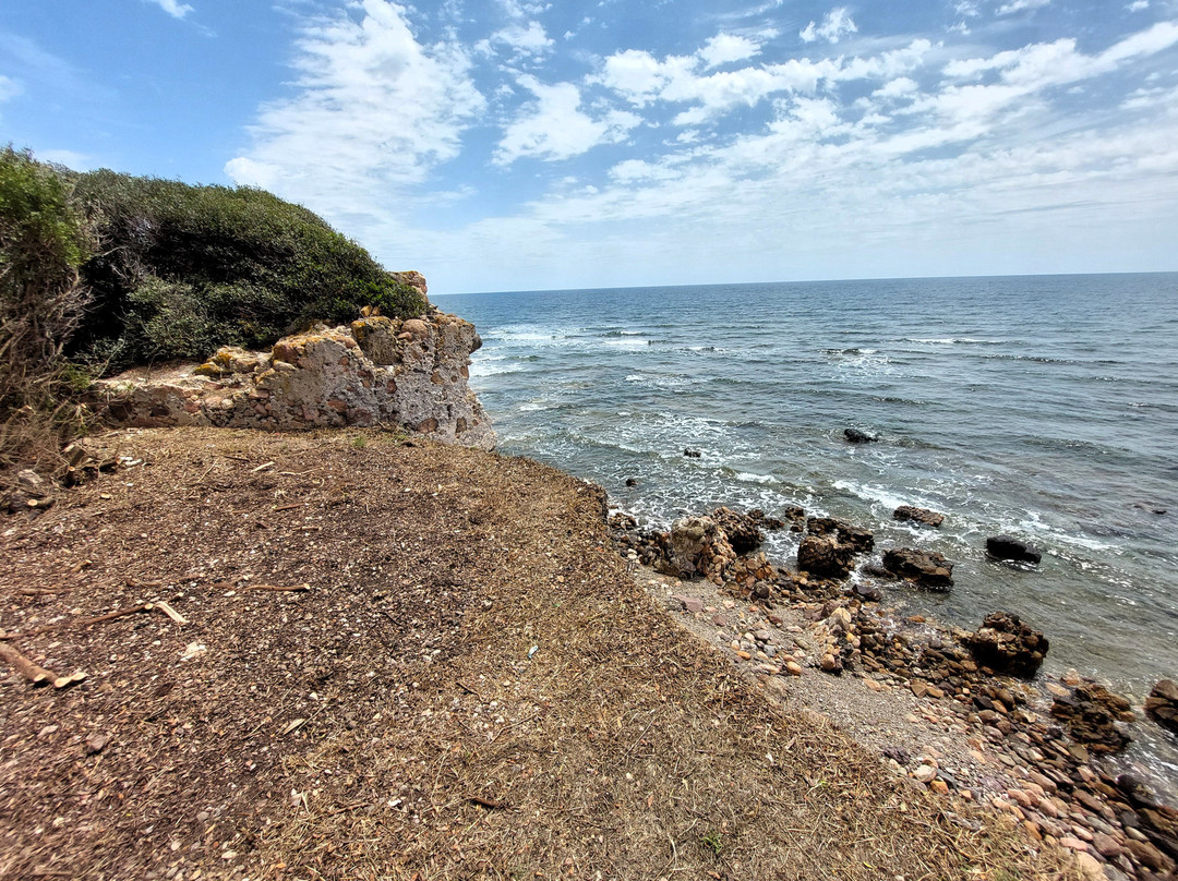 Torre di Cala d'Ostia-普拉必去景点
