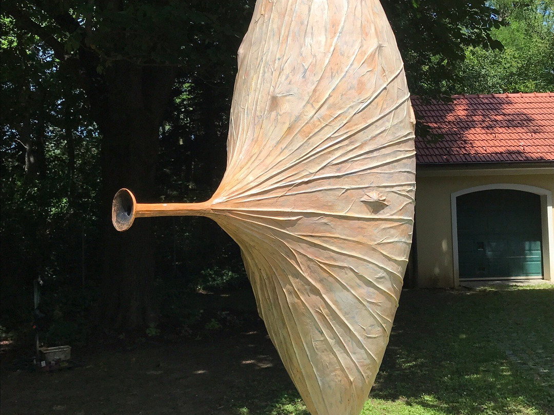 Infeld - Haus Der Kultur-Halbturn必去景点