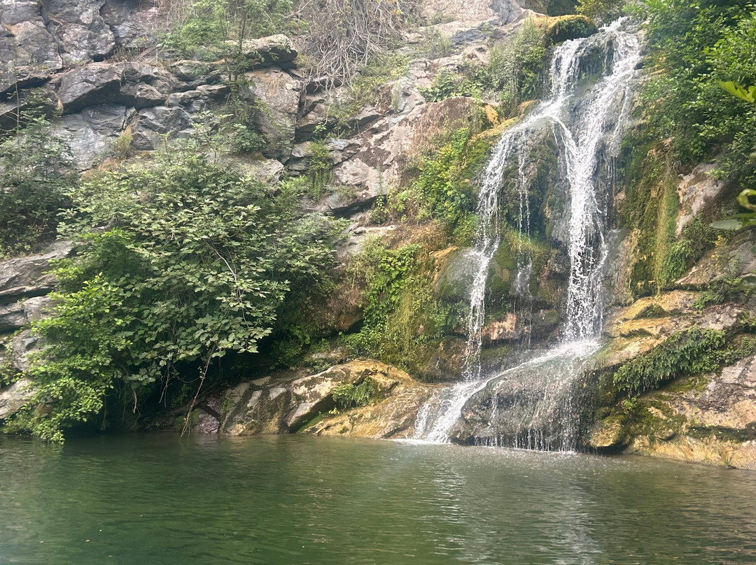 Cascade Du Buccatoghju-Santa-Maria-Poggio必去景点