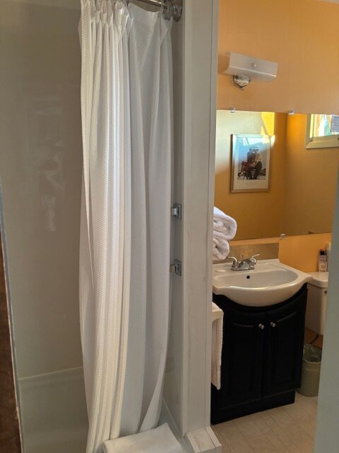 King Copper Waterfront Motel主图