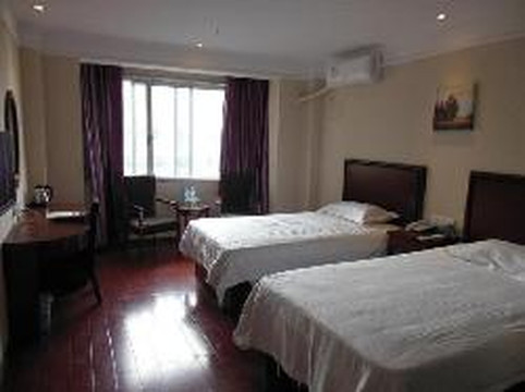 格淋连锁酒店（南昌八一广场店）主图