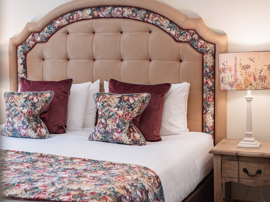 The King William Iv Country Pub & Hotel主图