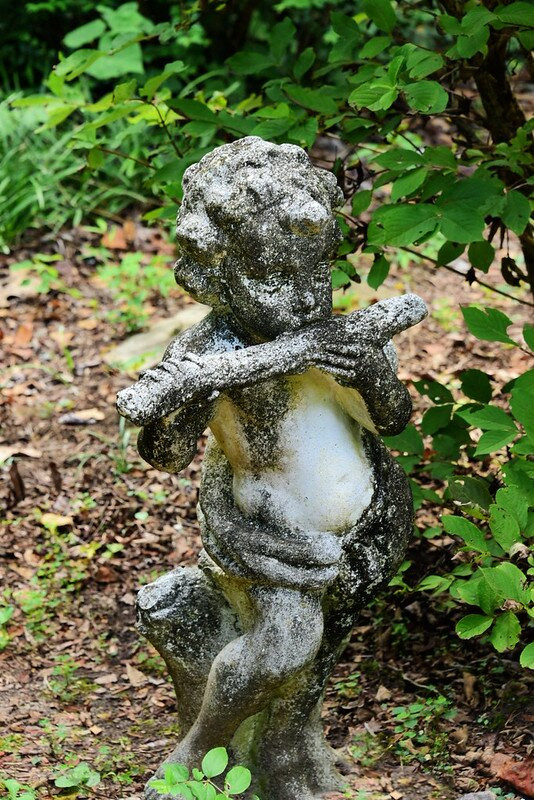 The Garden Inn主图