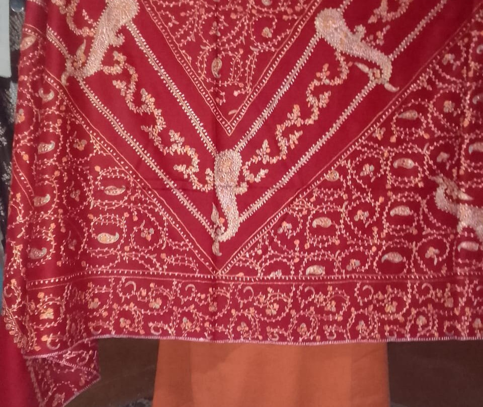 Indian textiles and jewells景点图片