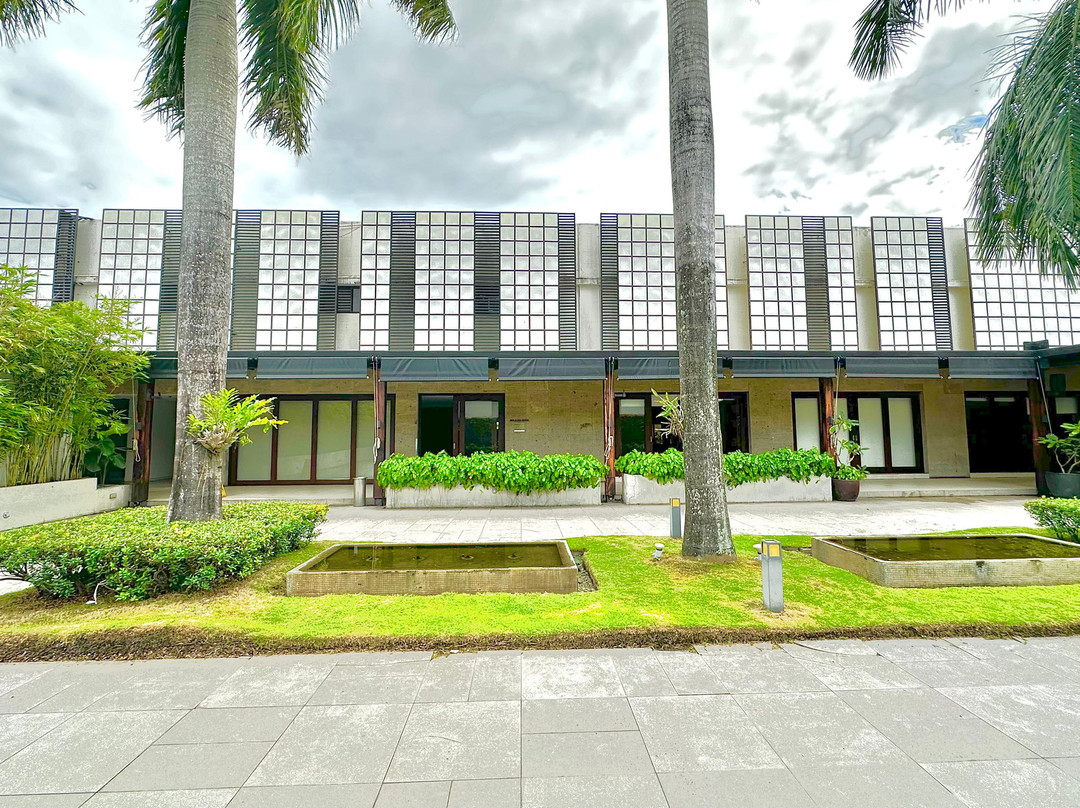 舒格兰酒店主图