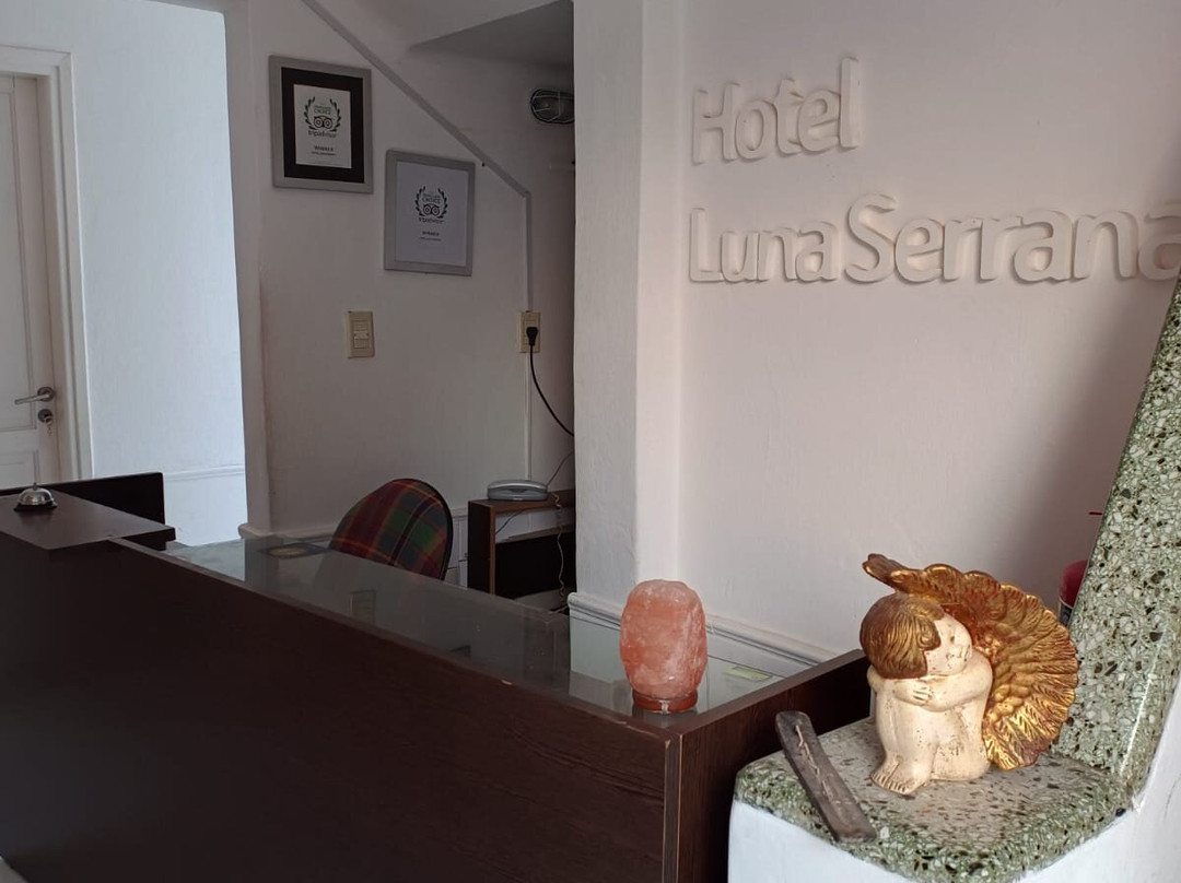 Hotel Luna Serrana主图