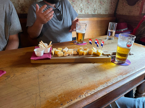 Amsterdam Food Tours by Eating Europe-阿姆斯特丹必去景点