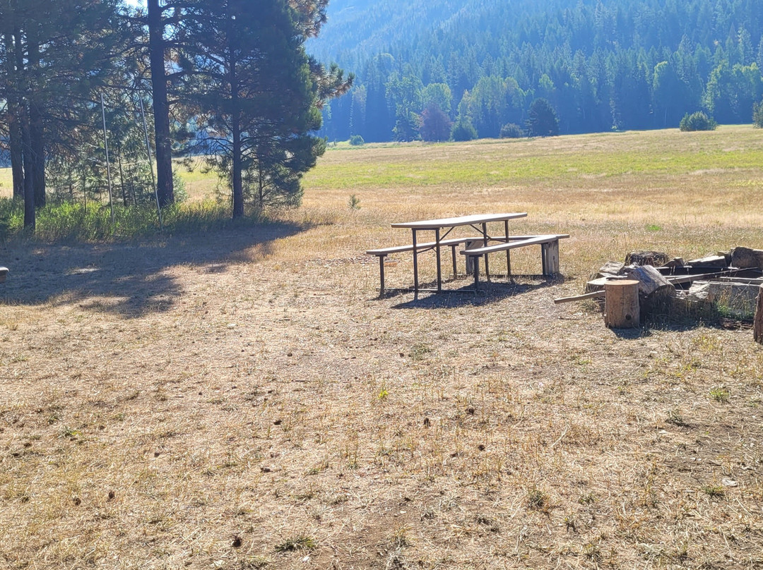 Cedar Mountain Farm Bed and Breakfast主图